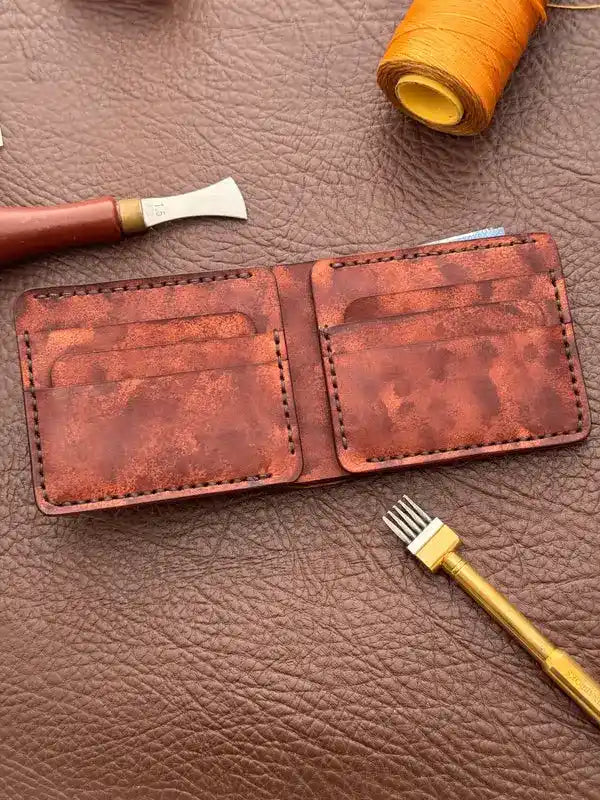 Handcrafted Bifold Wallet – Veg-Tan Leather with Hand Die Cutting