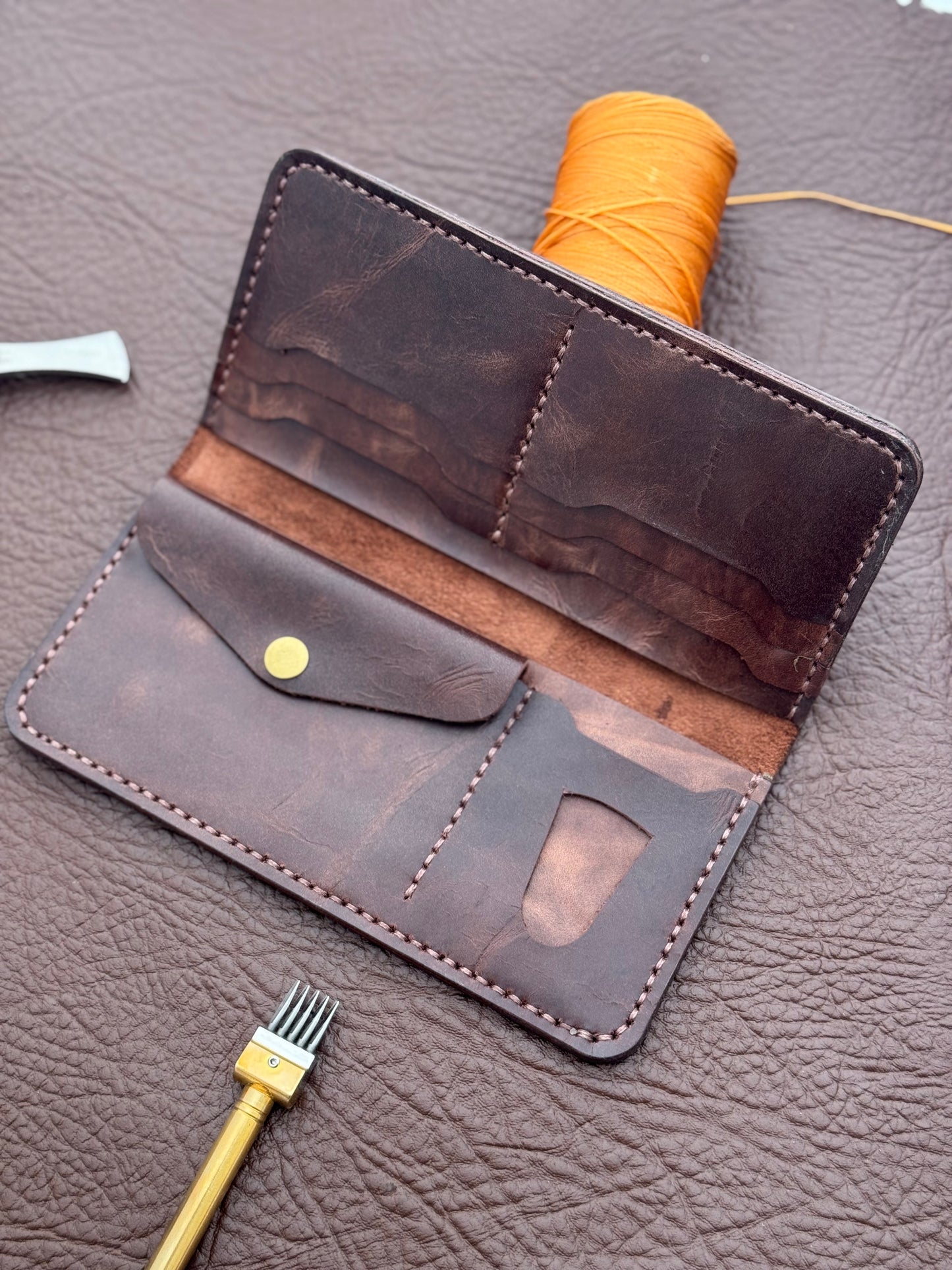 Distressed Mahogany Card holder